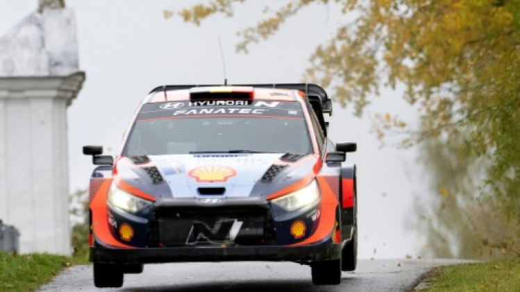 WRC: Neuville pour le titre, Ogier pour l'honneur ?