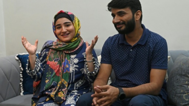 Au Pakistan, les applications de rencontre bousculent les marieuses