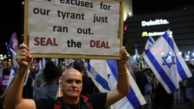 La Défense civile de Gaza annonce 73 morts dans une frappe israélienne dans le nord