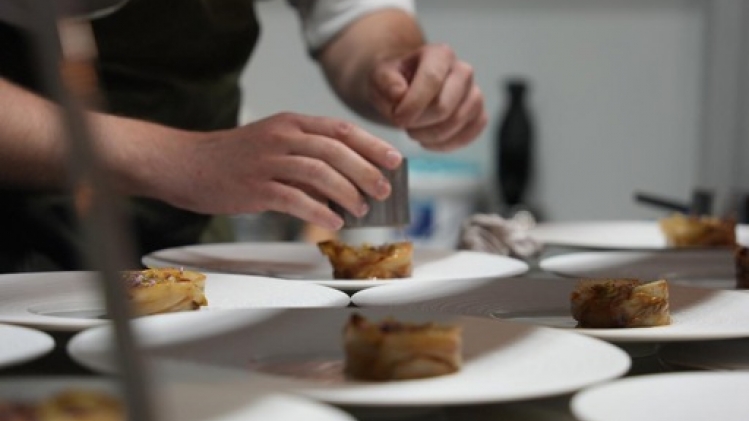 Le nombre de travailleurs permanents dans l'horeca a augmenté de 25% en 10 ans