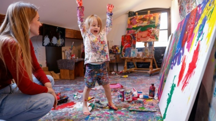 Allemagne: Laurent, 3 ans et déjà peintre à succès