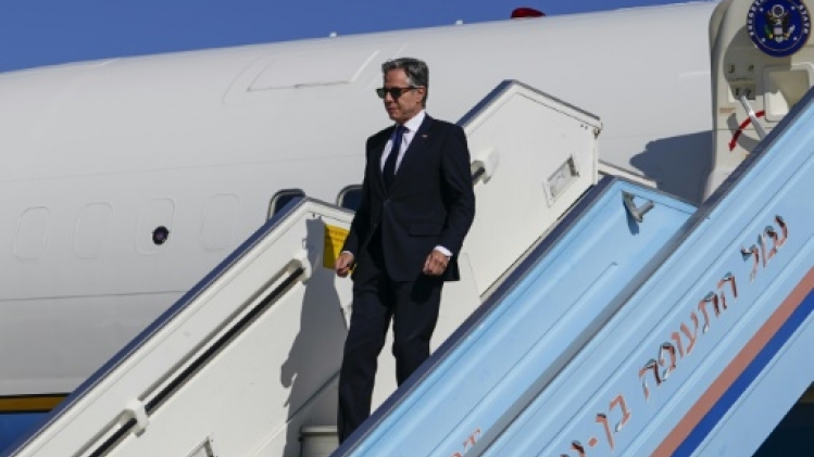 Blinken en Israël pour pousser à un cessez-le-feu à Gaza, Israël pilonne le Hezbollah au Liban