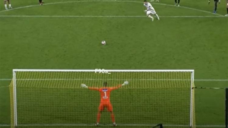 Copyright: Youtube, F90