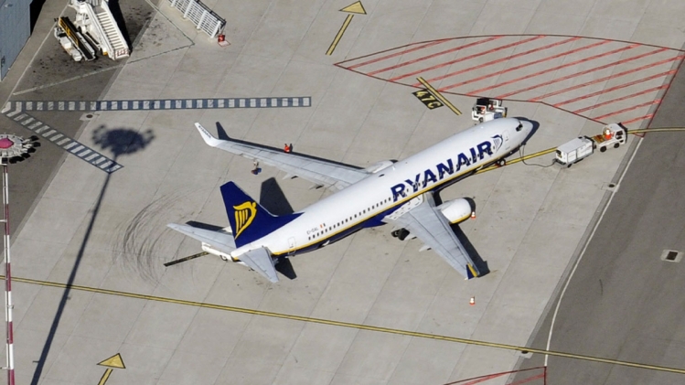 ryanair-01