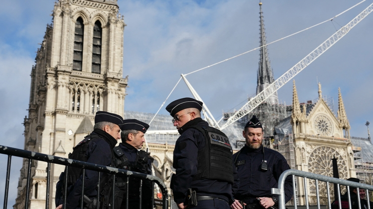 police-notre-dame