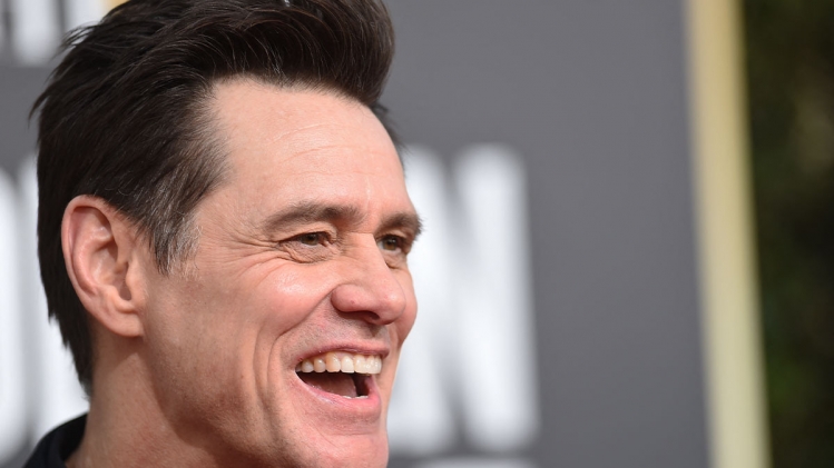 "J'avais besoin d'argent": pourtant à la retraite, l'acteur Jim Carrey reprend du service