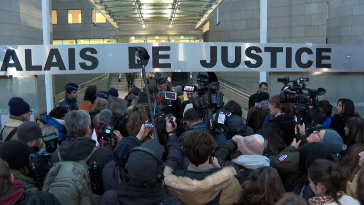 mazan-palais-de-justice