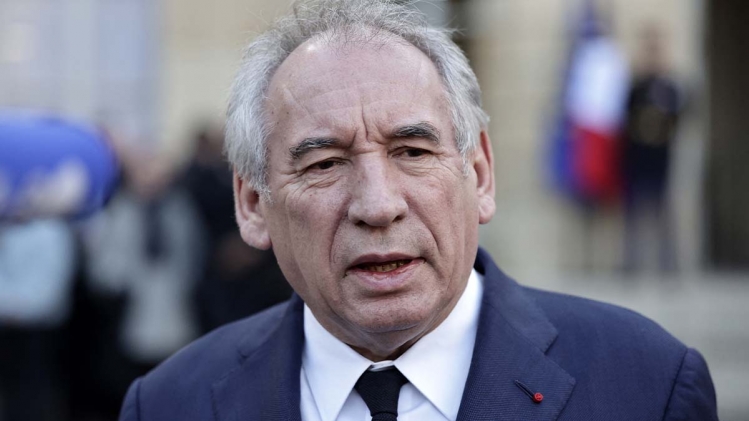 giltay_bayrou