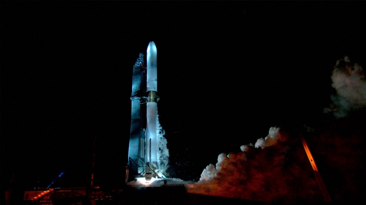 L'entreprise spatiale de Jeff Bezos va-t-elle rattraper SpaceX ? Voici la prochaine étape du milliardaire pour y parvenir