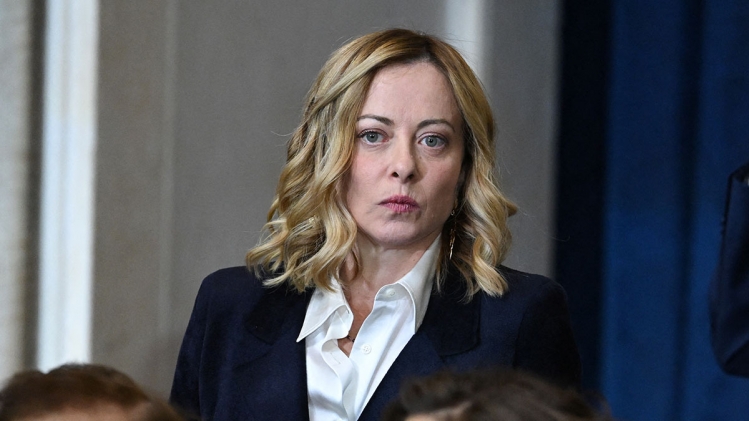 "Pas intimidée": la Première ministre italienne Meloni visée par une enquête pour détournement de fonds