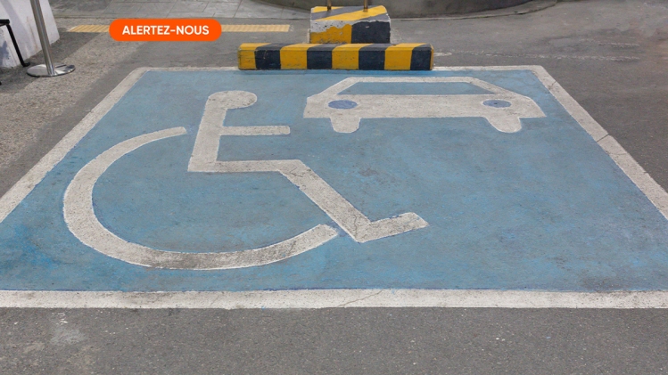 place-de-parking-pmr