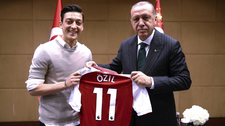 ozil_erdogan