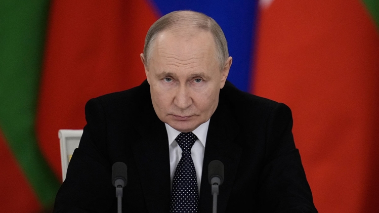 Zelensky se dit "prêt" à négocier avec la Russie: voici la réponse de Moscou