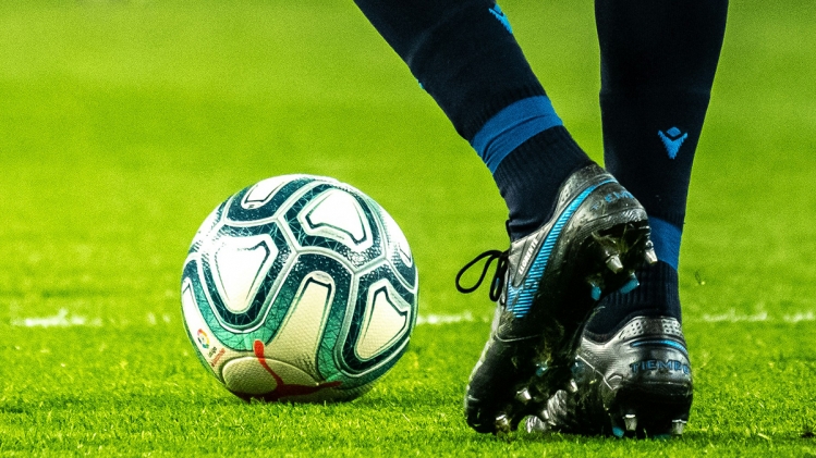 emilio-garcia-awdcgddedh0-unsplash_copy