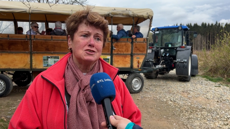 Une membre des Pinsons Baladeurs