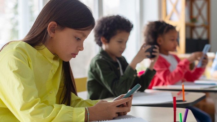 reseaux-sociaux-enfants