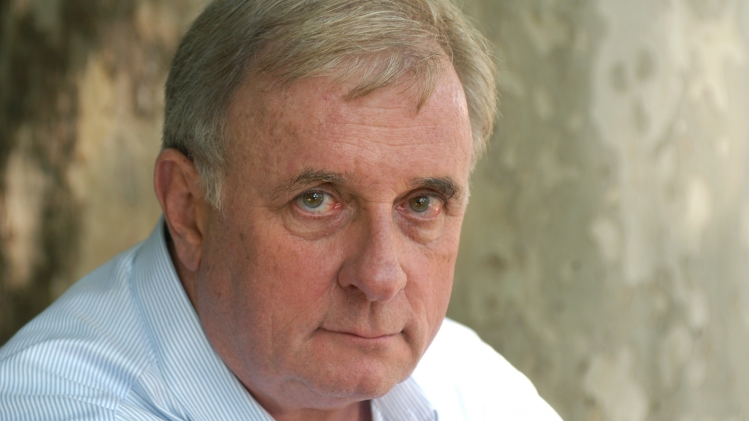 Edmund White, American writer in 2004./White_14.JPG/1412031404