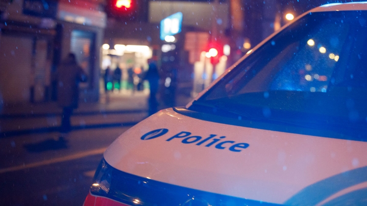 Une voiture de police