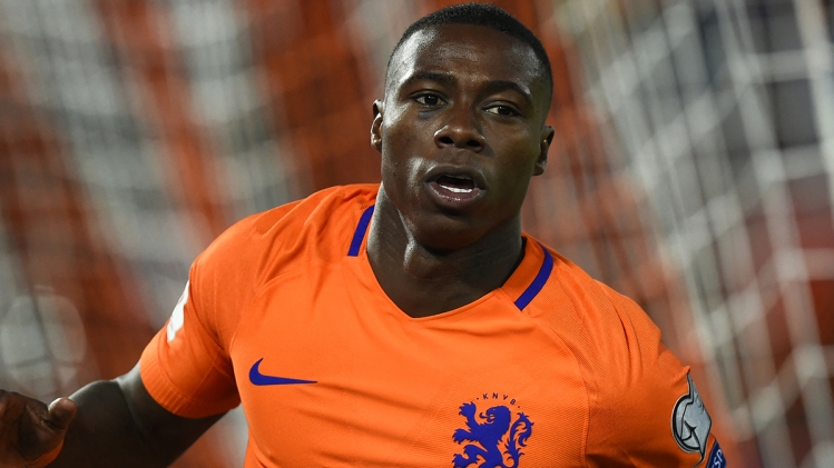 Quincy Promes sous le maillot des Pays-Bas.