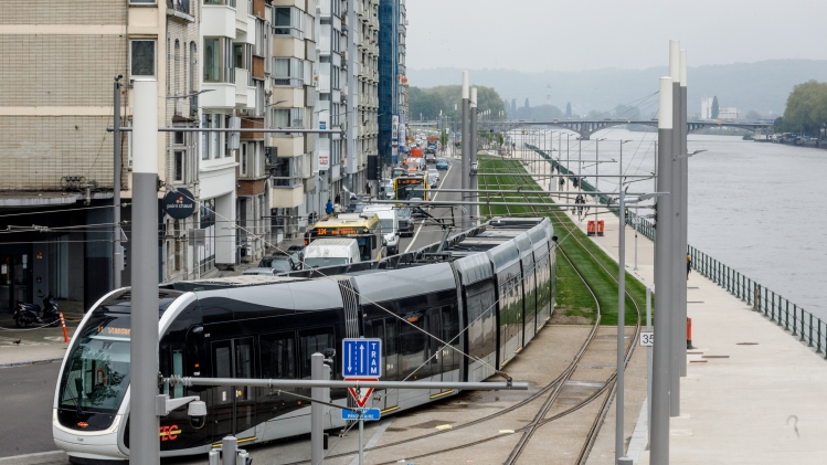 Mis en service le 28 avril dernier, le tram de Liège a déjà été impliqué dans plusieurs accidents.
