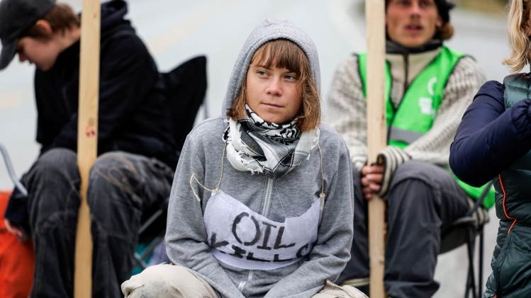 2025-08-18T054816Z_819365939_RC2H9GA8Z49Z_RTRMADP_3_NORWAY-OIL-THUNBERG