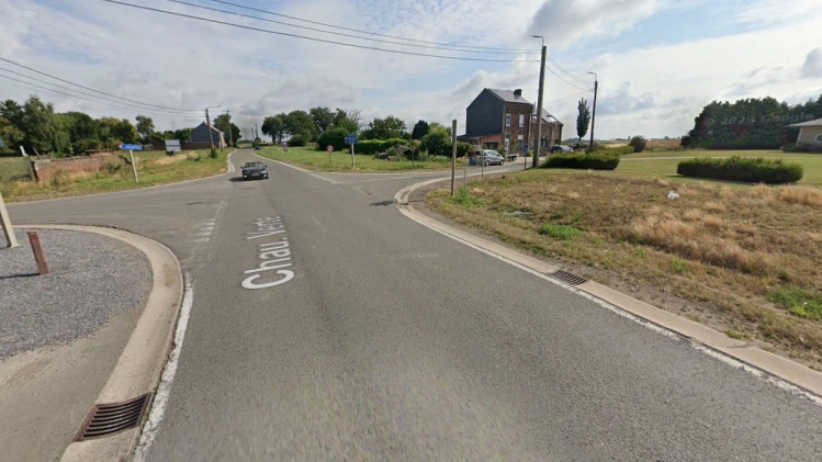 Carrefour de la rue de Roloux et de la chaussée Verte, à Donceel.