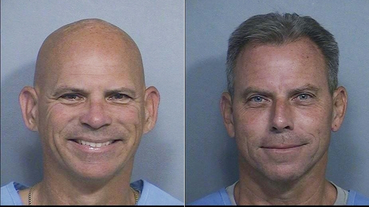 Lyle Menendez et Erik Menendez restent en prison