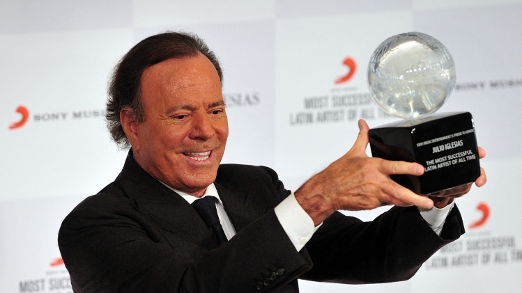 Julio Iglesias
