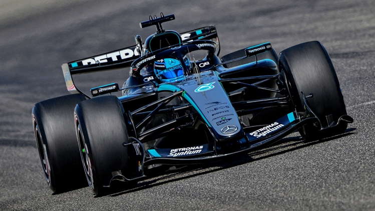 Mercedes en galère ?