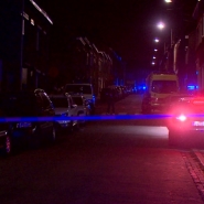 Un homme s'est retranché dans son habitation avec son fils de 4 ans, ce vendredi soir, à Marchienne-au-Pont, dans l'entité de Charleroi. Les négociations avec la police fédérale se sont prolongées jusque 03h30. L'individu a fini par se rendre avec son enfant.