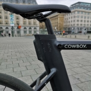 Cowboy suspend son jeu de course après la polémique