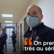 Un extrait de "Au commissariat"