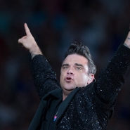 Le chanteur Robbie Williams