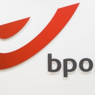 Bpost installe le plus grand distributeur de colis du pays à Louvain