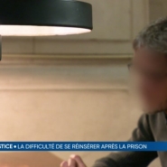Plus de 20 ans après sa sortie de prison, un ancien détenu dit toujours subir les conséquences de son incarcération. Son casier judiciaire complique notamment sa recherche d'emploi. Témoignage.