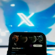 Elon Musk fait disparaitre les titres des articles de presse partagés sur X (ex-Twitter)