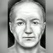 Les deux suspects arrêtés hier et avant-hier, notamment suite au portrait-robot ont été remis en liberté. Le juge d'instruction estime ne pas avoir assez de preuves pour les maintenir en détention.