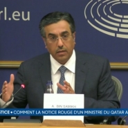 La question est posée par le journal Le Soir. La Belgique a-t-elle suspendu un mandat d'arrêt à l'encontre d'un ministre qatari dans l'affaire de corruption au Parlement européen en échange de la libération d'Olivier Vandecasteele, humanitaire belge détenu en Iran ?