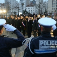 Neuf ans après, un hommage aux victimes des attentats de Charlie Hebdo et de l'HyperCasher