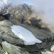 Une couverture thermoplastique pour sauver le dernier glacier vénézuélien: Absurde selon les experts