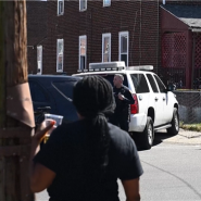 Un homme soupçonné d'avoir tué trois membres de sa famille appréhendé aux États-Unis après des heures de traque