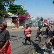A Port-au-Prince, la violence des gangs provoque l'exode de plus de 33.000 personnes