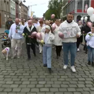 Marche blanche en la mémoire de Cathy Dubois: plus de 2.000 personnes se sont rassemblées à Tournai
