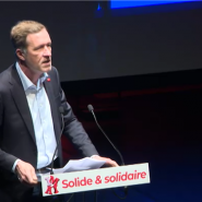 Le président du PS, Paul Magnette, a pu parler devant les militants du parti à Charleroi, sa ville d'origine. Celui-ci a surtout fait le bilan de ces dernières années et a marqué sa différence avec le MR.