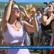 Les organisateurs souhaiteraient, comme l'an dernier, bénéficier d'une dérogation pour pouvoir utiliser des gobelets jetables, car ils en ont encore 3 millions en stock. Une demande rejetée par la ministre flamande de l'Environnement Zuhal Demir.