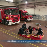 Beaucoup de sinistrés des dernières inondations ont les yeux tournés vers le ciel ce mardi. Idem du côté des pompiers et des secours. La pluie et les orages annoncés leur font craindre le pire, notamment en province de Liège. Il faut dire qu'il est déjà tombé ce mardi jusqu'à 30 litres par M2 en cer