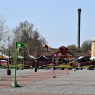 Des centaines de cars contrôlés sur les parkings de quatre parcs d'attraction