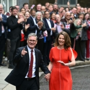 Keir Starmer, l'avocat ambitieux qui a ramené le Labour au pouvoir