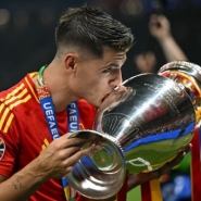 Le capitaine de l'Espagne championne d'Europe Alvaro Morata rejoint l'AC Milan