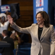 La vice-présidente Kamala Harris réunit des donateurs du parti démocrate